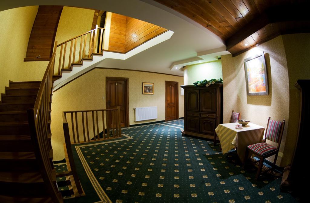 Villa Regent Тикочин Стая снимка